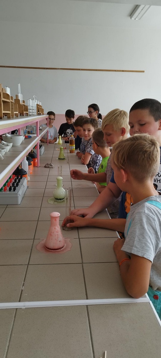 Chemie_pro_páťáky_7.jpg